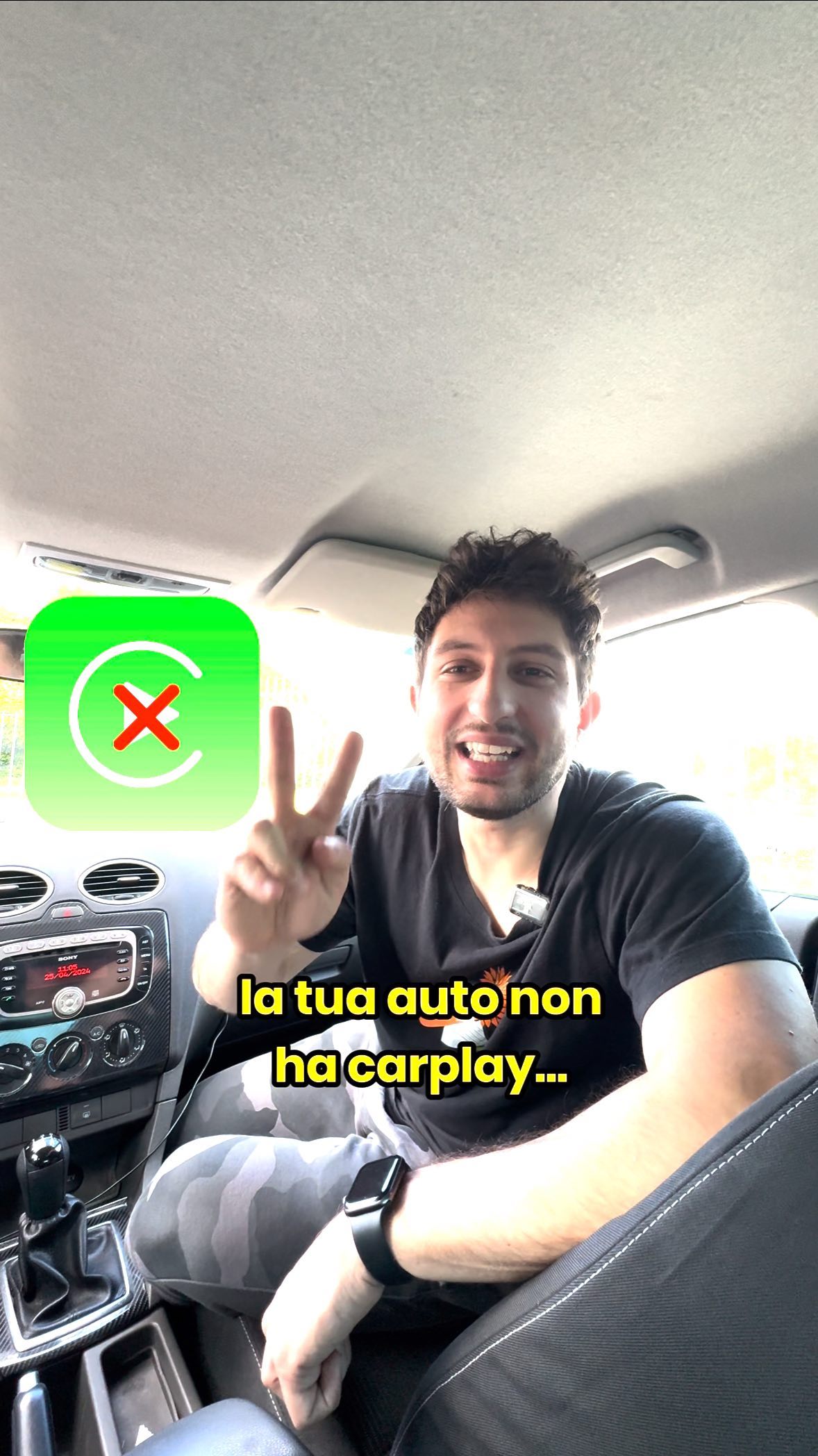 Se la tua auto non ha di serie Apple CarPlay/Android auto
