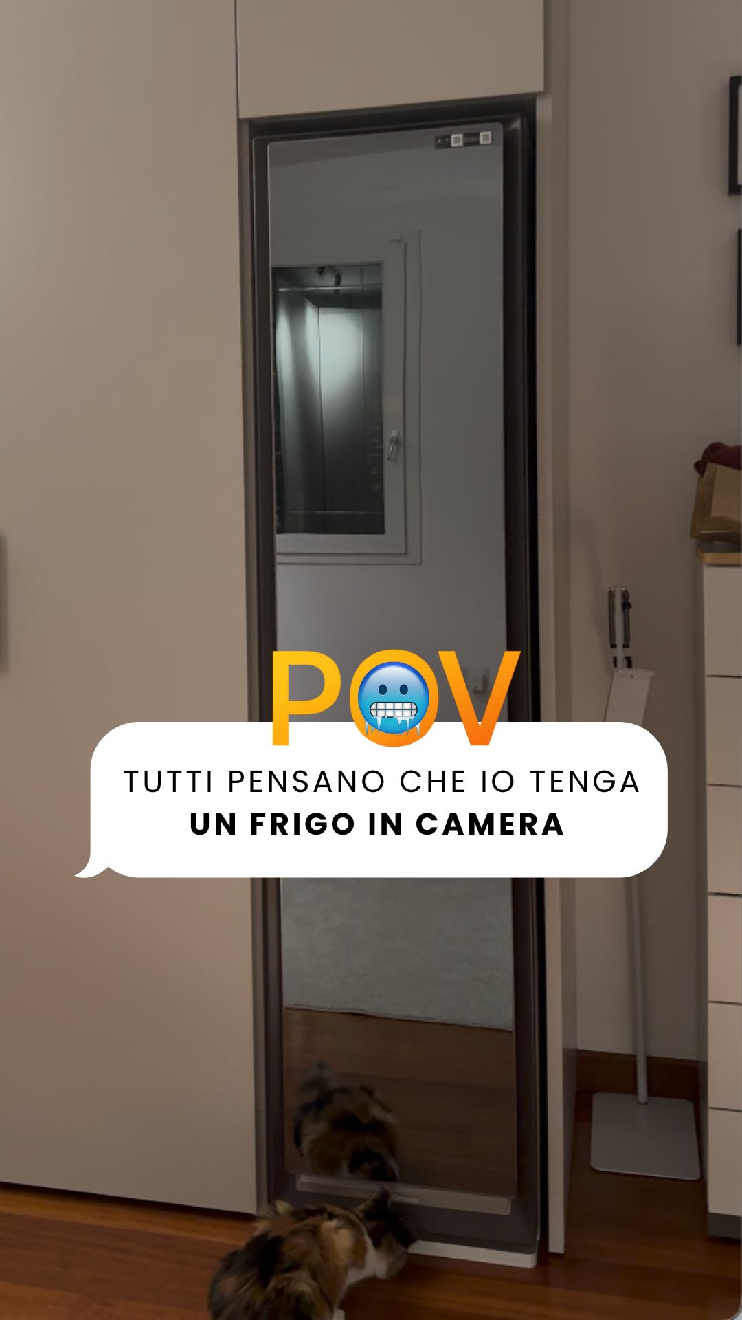 Anche se il frigo potrebbe risultare comodo in camera 😅 questo… è molto più utile e si chiama Samsung…